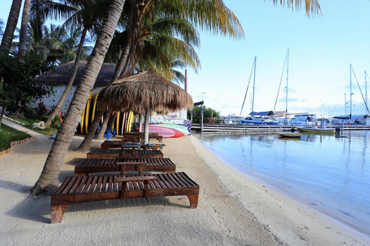 El Milagro Beach Hotel And Marina Isla Mujeres Exterior foto