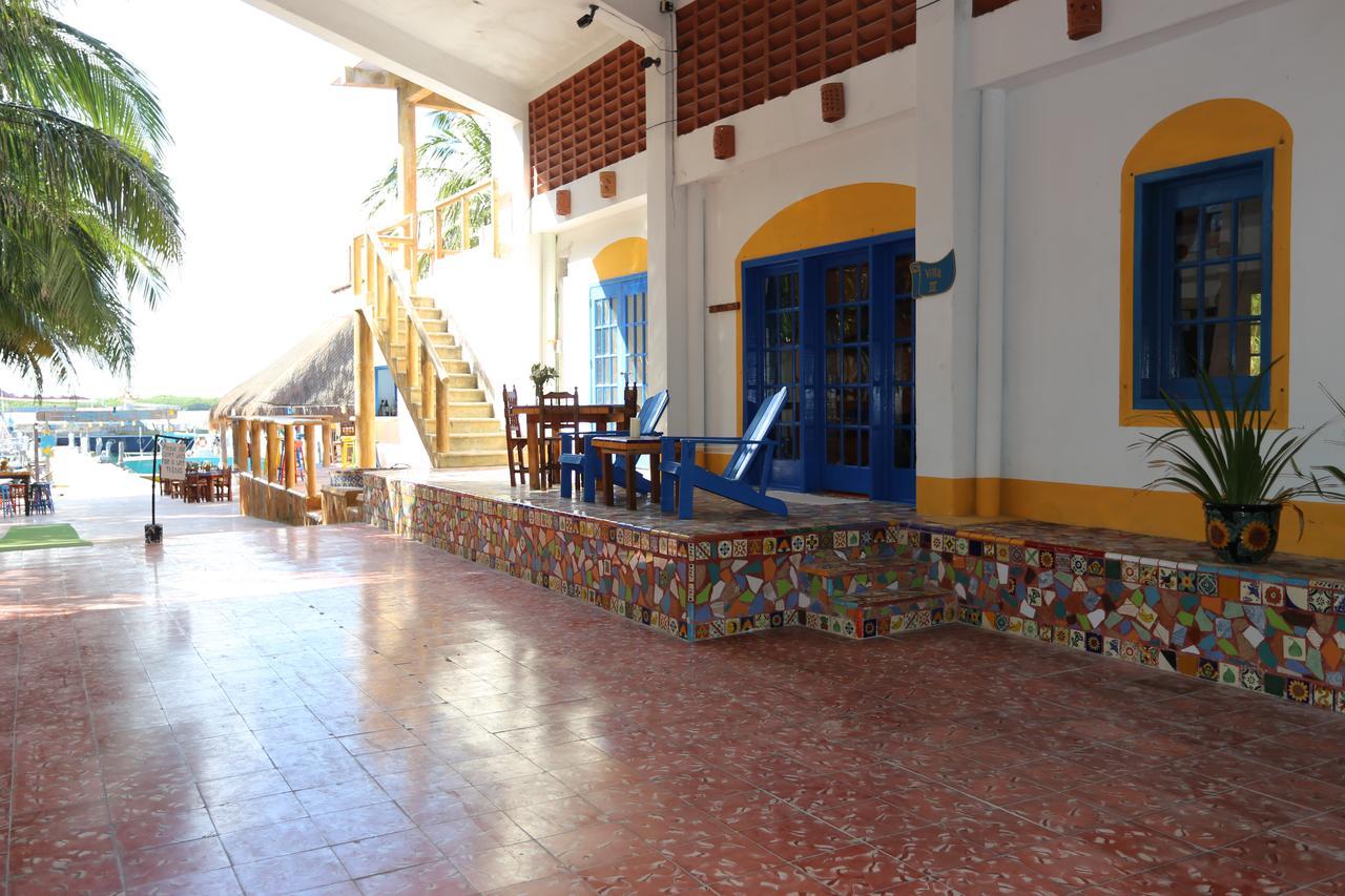 El Milagro Beach Hotel And Marina Isla Mujeres Exterior foto