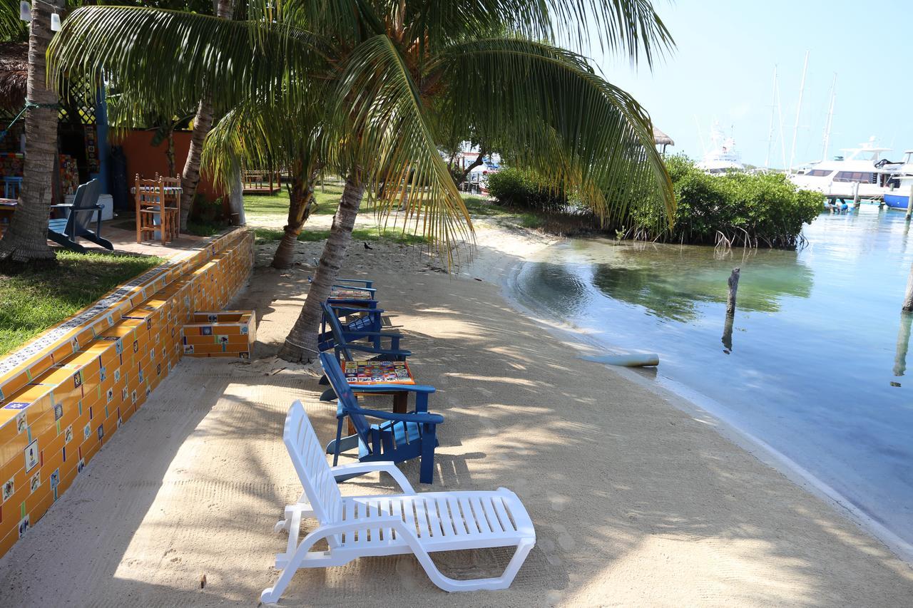 El Milagro Beach Hotel And Marina Isla Mujeres Exterior foto