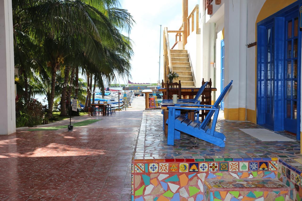 El Milagro Beach Hotel And Marina Isla Mujeres Exterior foto
