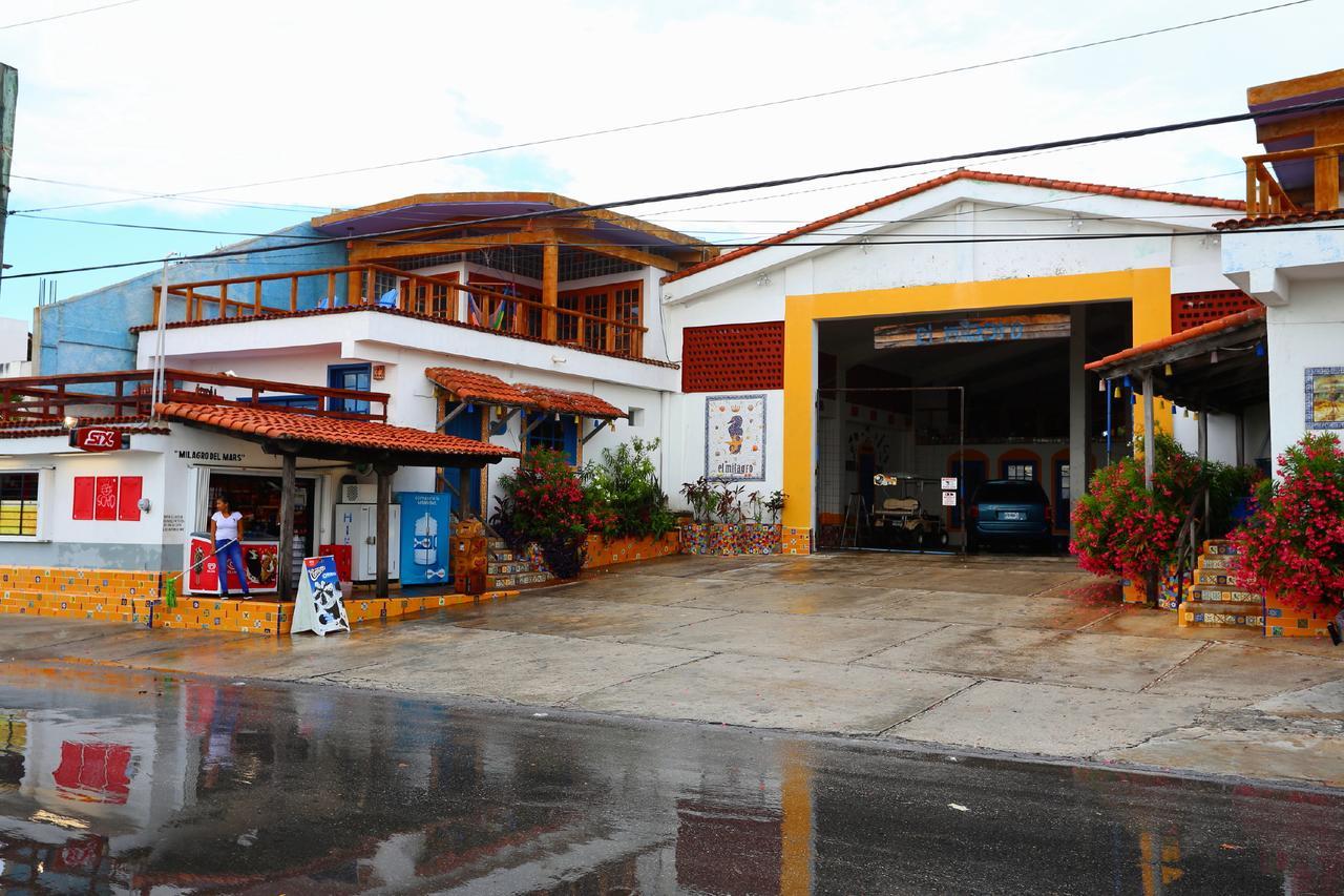 El Milagro Beach Hotel And Marina Isla Mujeres Exterior foto