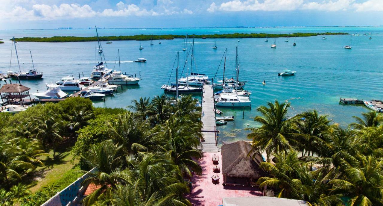 El Milagro Beach Hotel And Marina Isla Mujeres Exterior foto
